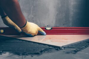 Read more about the article Things to consider before hiring a tiler for your outdoor tiles